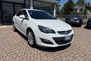 Opel Astra 1.7 CDTI 110CV 5 porte Cosmo