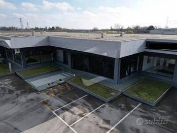 Immobile in asta di 2300 m² con 1 locale a Portogr