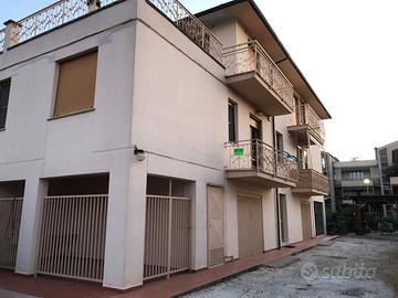 Luminoso appartamento navacchio