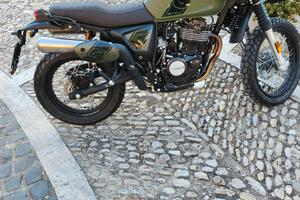 SWM Six Days 440cc – Pari al nuovo, solo 200 km