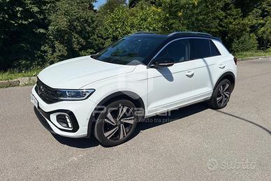 VOLKSWAGEN T-Roc 1.5 TSI ACT DSG R-Line