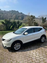 Nissan Qashqai Acenta