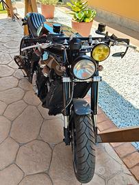 Suzuki GSXR 1100 cafe racer