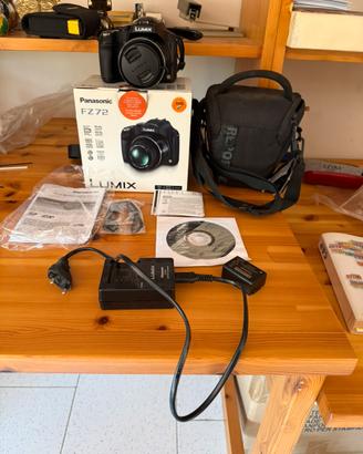 PANASONIC LUMIX FZ72 nero + accessori!