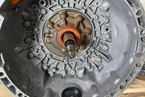 CAMBIO AUTOMATICO CON CONVERTITORE DI COPPIA MERCE