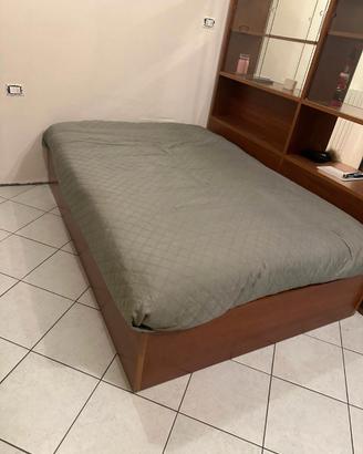 LETTO MATRIMONIALE CON VANO CONTENITORE