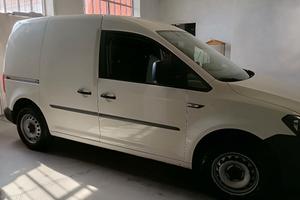 VOLKSWAGEN Caddy 2.0 TDI 102 CV Furgone