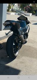 SUZUKI GSX R 1000 K5