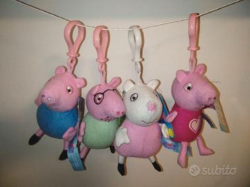 FAMIGLIA 4 PEPPA PIG PELUCHE ORIGINALI CON GANCIO