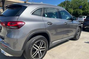 Mercedes GLA 180 d Automatica