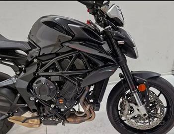 mv agusta dragster 800 r 2025