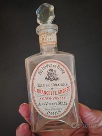flacone d'epoca di Eau de Cologne 