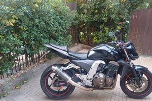 Kawasaki Z 750 - 2005 2500€