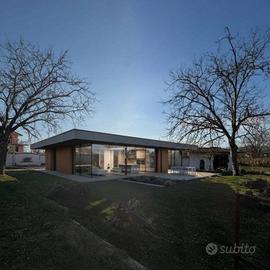 Rustico / Casale di 181 m² con 5 locali a Alatri