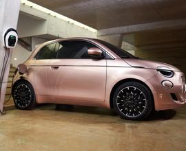 FIAT 500e La Prima 3+1 23,65 kWh
