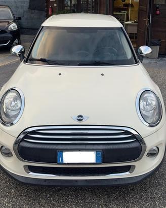 Mini 1.5 Cooper D 5 porte 2015