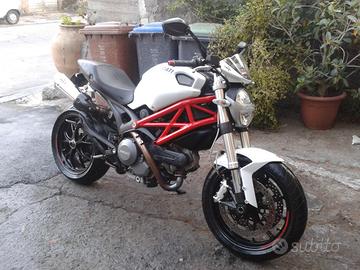 Ducati Monster 796+ 25kw (A2) 2010