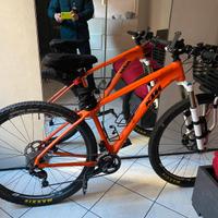 Mtb ktm in carbonio myroon ltd 19