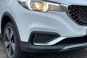 MG ZS EV - Tetto Panoramico & Ruota di scorta