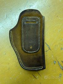 Fondina in camoscio Holster Vega per Beretta FS84