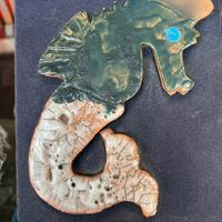 Soprammobile intarsiato in pietre dure Cavalluccio