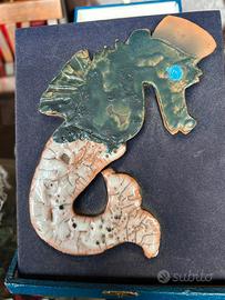 Soprammobile intarsiato in pietre dure Cavalluccio