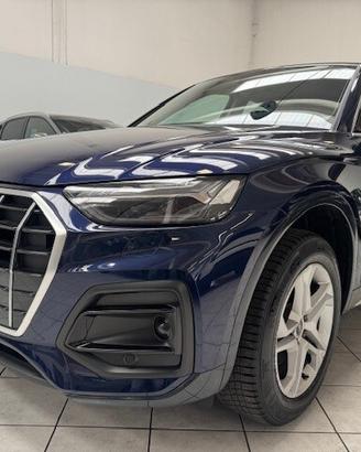 AUDI Q5 2ª serie Q5 SPB 40 TDI quattro S troni...
