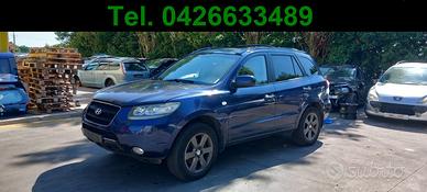 Ricambi HYUNDAI SANTA FE 2.2 CRDi 4X4 -NO MOTORE