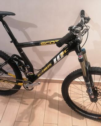 SCOTT GENIUS MC 10 CARBON XTR da collezione 