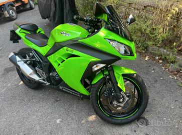 Kawasaki ninja 300 ABS - 2015