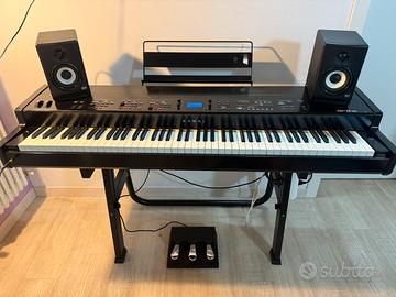 Kawai MP911SE , supporto, sgabello e casse pream.