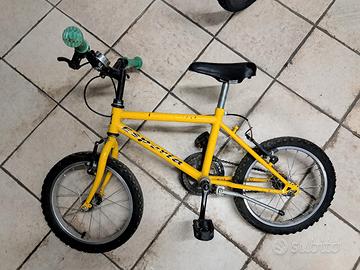 Bici MTB con ruote del 16