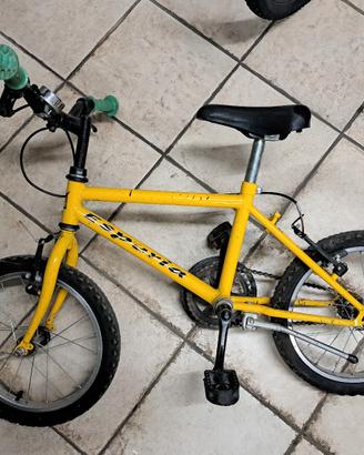 Bici MTB con ruote del 16