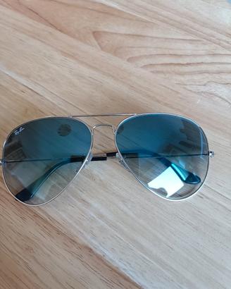 Ray-Ban Aviator Classic
