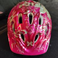 casco ragazza decathlon colore rosa scuro.