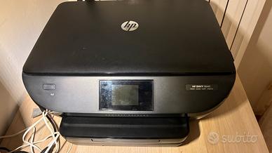 Stampante multifunzione HP ENVY 5640