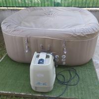 Piscina Idromassaggio