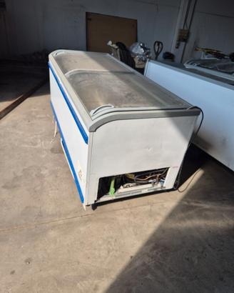 POZZETTI FREEZER USATI DA RIPARARE