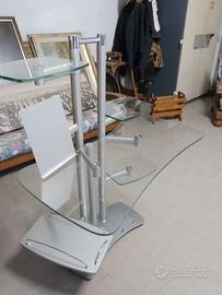 Scrivania in vetro e metallo satinato