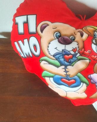 cuscino a forma di cuore ti amo 
