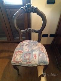 sedia in legno imbottita