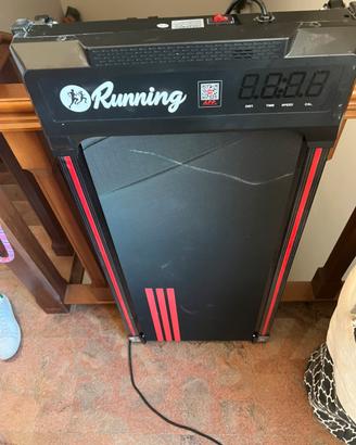 Tapis roulant piatto e compatto da sotto-scrivania