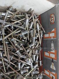 Lotto  Pz 8000 Rivetti in alluminio 5,9 x 10