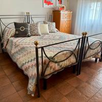 Letti singoli in ferro battuto