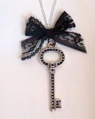 Collana "Key & Lace Bow" Handmade