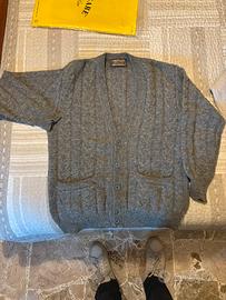 Maglione da uomo grigio in lana