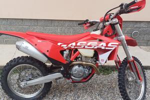 GasGas EC 250 F – 2022 – 40 ore – Targata e pronta