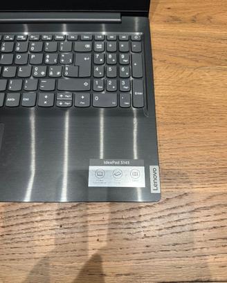 Lenovo S145 – Core i5 – 8GB RAM – SSD 256GB