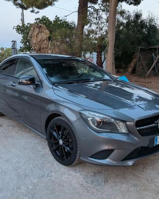 Mercedes CLA 200 CDI Sport Night Edition 136 CV