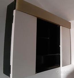 Mobiletto bagno e portarotolo anni '60